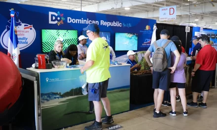 República Dominicana se destaca en EAA AirVenture 2025