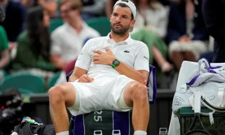 Sinner llega a los cuartos de final de Wimbledon