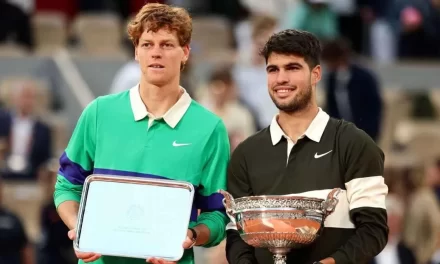 Ex preparador de Djokovic ponderó a Sinner por sobre Alcaraz