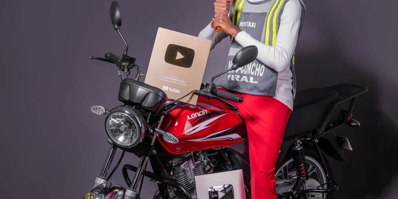 Denuncia del influencer presunta censura por parte de la PN