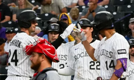 Ryan McMahon llega a los Yankees en un cambio desde los Rockies