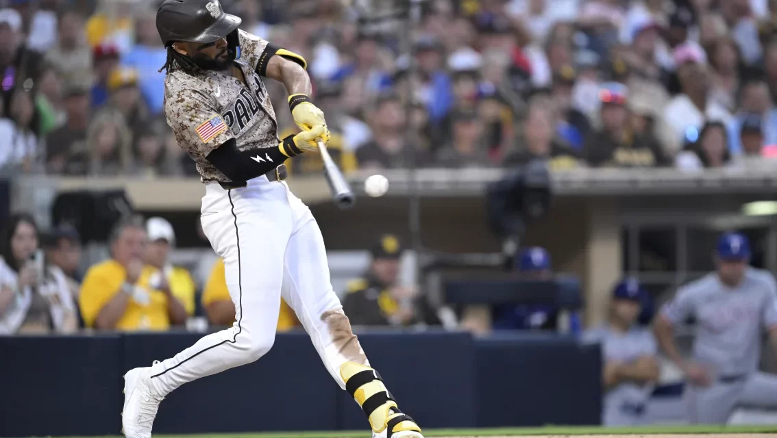 Fernando Tatis Jr. lidera triunfo de los Padres con doble esencia en presencia de los Rangers