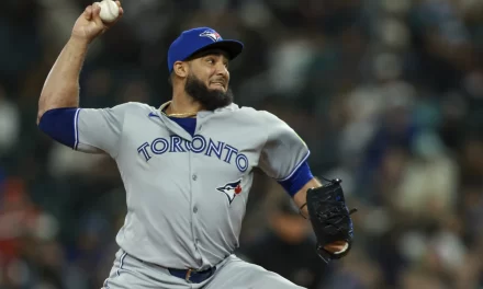 Yimi García retrocede mientras se rehabilitaba en las menores de Toronto