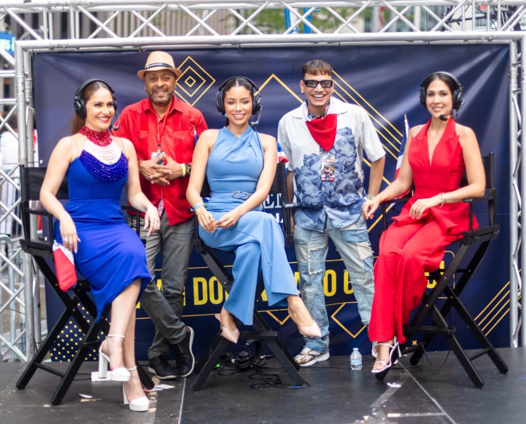 Melissa Santos brilla en el desfile dominicano de Manhattan y la gran parada del Bronx - Noticias hoy en la República Dominicana | Último minuto