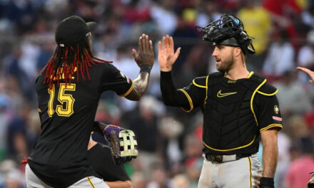 Oneil Cruz conecta su jonrón 19 y lidera triunfo de Piratas; Abner Uribe salva para Cerveceros