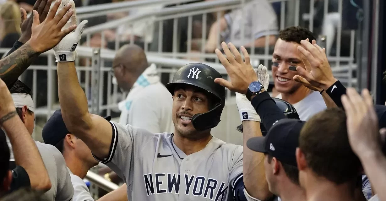Yankees empatan récord de más H4 (14) en dos juegos