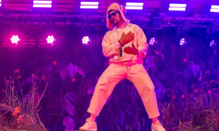 Pague $ 250 por dos oficinas de boletos de residencia de Bad Bunny