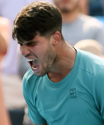 Carlos Alcaraz triunfa en la segunda ronda ATP Cincinnati