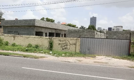La prostitución invade la zona residencial de la costa del Caribe