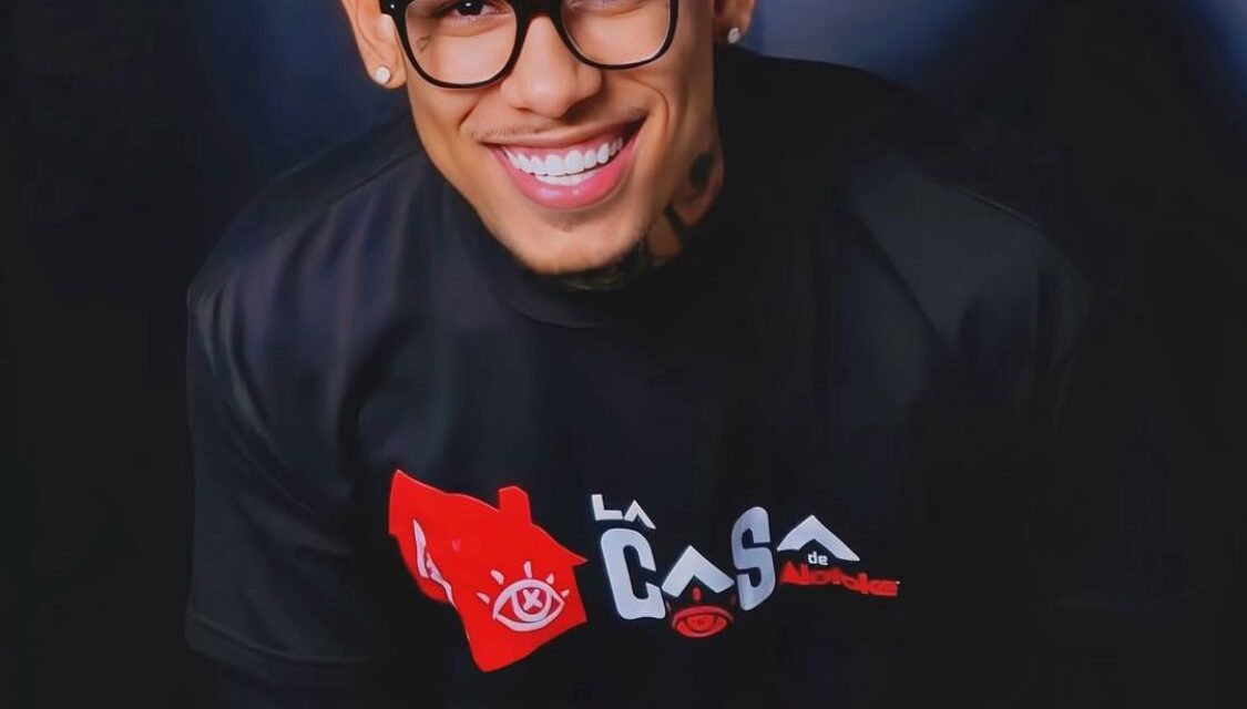 El Sr. Jiménez amenaza con salir de la casa de Alofoke