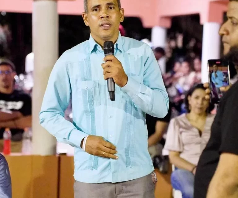 Alcalde le pide al Gobierno un techado en la Cruz de Cenoví