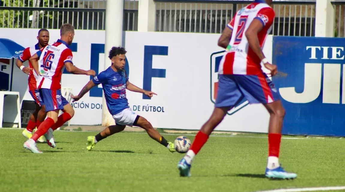 Atlántico FC y Delfines del Este FC empatan trayecto de la LDF