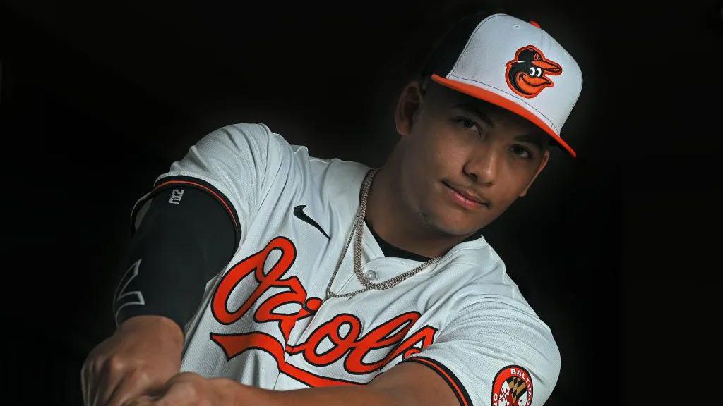 Dominicano Samuel Basallo recibe de su padre la mensaje de su encumbramiento a MLB