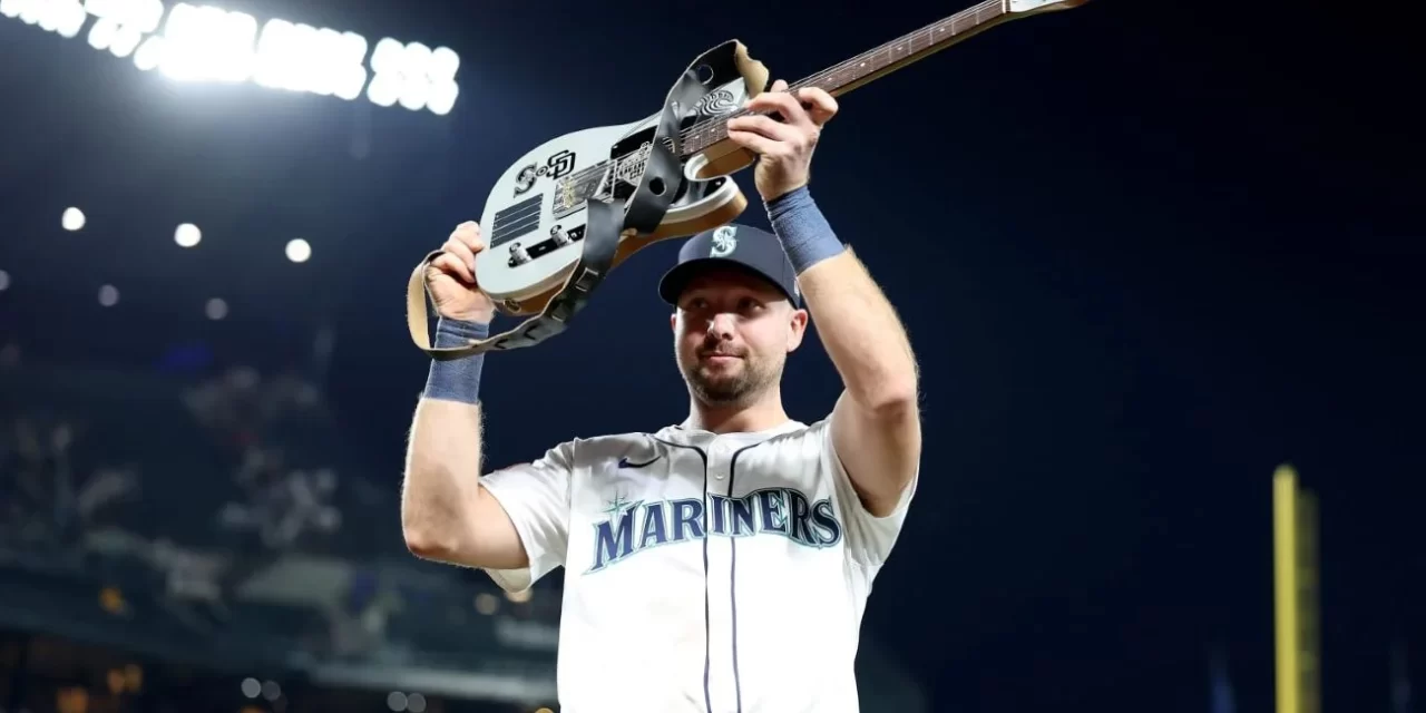 Cal Raleigh es el primer Marinero en demorar a 50 jonrones desde Ken Griffey Jr