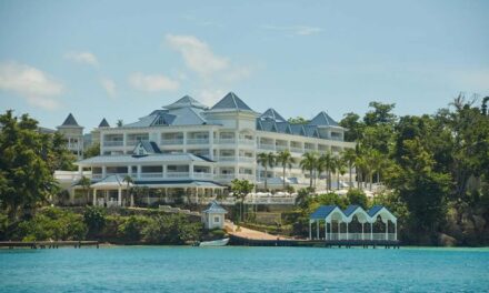 Cayo Levantado Resort anhelo la insignia Forbes Verified ™ para la hospitalidad responsable