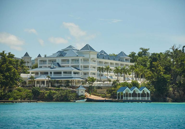 Cayo Levantado Resort anhelo la insignia Forbes Verified ™ para la hospitalidad responsable