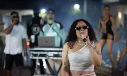 Video | DJ Patio y la suerte insuperable en un interviú épico en vivo de una villa con sus fanáticos