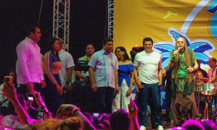 Toño Rosario enciende la costa cuando se lanceta una nueva plataforma de turismo en Santo Domingo