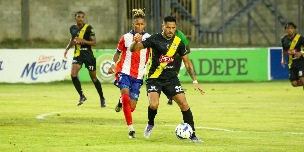 MOCA FC cae en presencia de Delfines en la 4ta excursión de la LDF