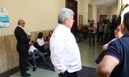 El tribunal absuelve a Magalys Medina y Fernando Rosa