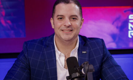 Abogado de queja a Tamara Martínez para Gabi Desangles