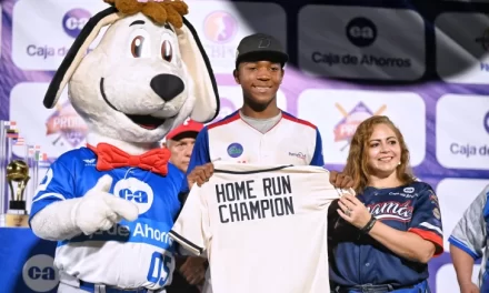 Policía investiga crimen de adolescente prospecto de béisbol