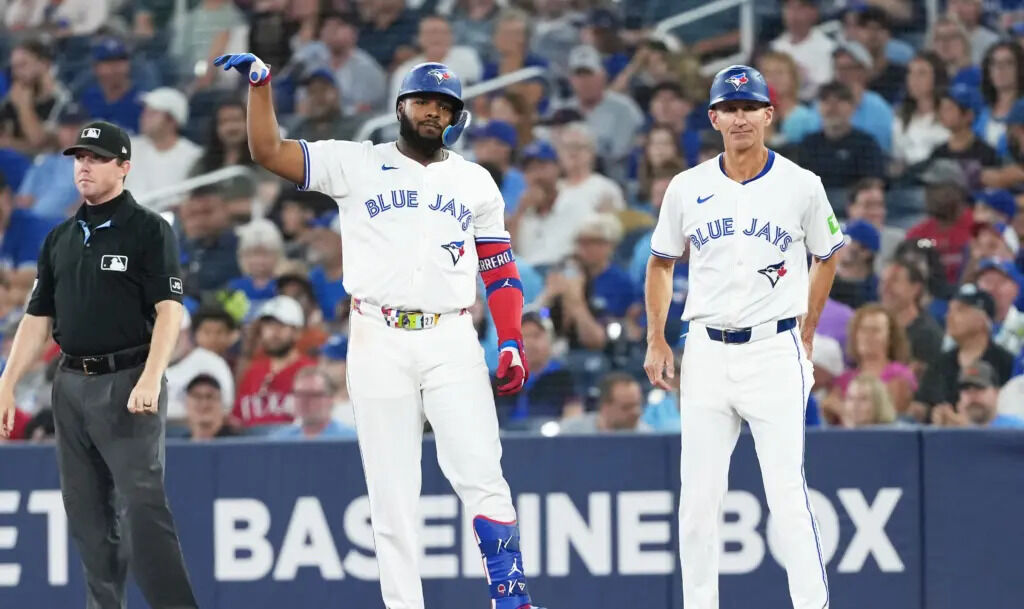 Vladimir Guerrero Jr. se someterá a una resonancia magnética por rigidez en el tendón de la corva