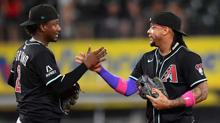 Geraldo Perdomo defiende a Ketel Marte en presencia de ataques de sus compañeros en los D-Backs