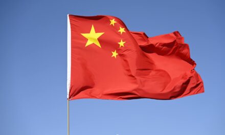 La embajada china rechaza las acusaciones de imperialismo de Pelegrín Castillo