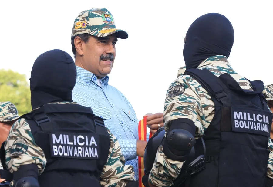 Maduro moviliza la milicia contra las patrullas navales de los Estados Unidos