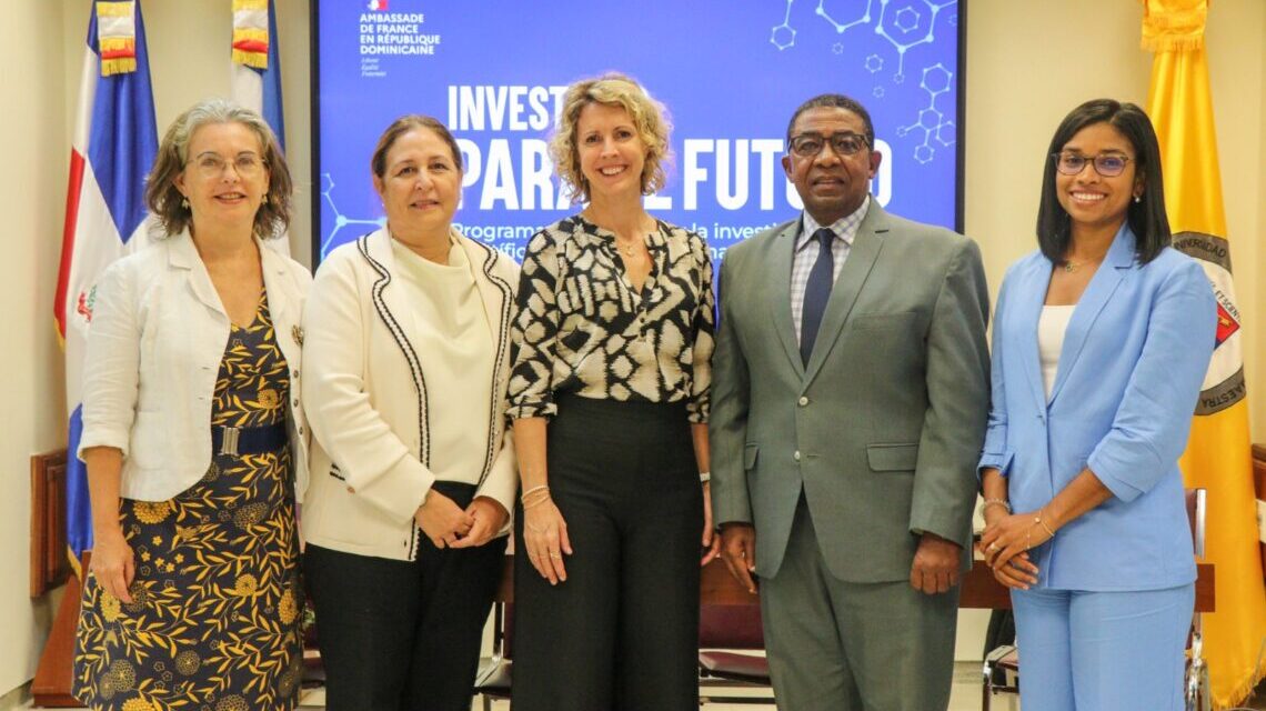 PUCMM y la embajada de la embajada de la embajada iniciativa de investigación conjunta