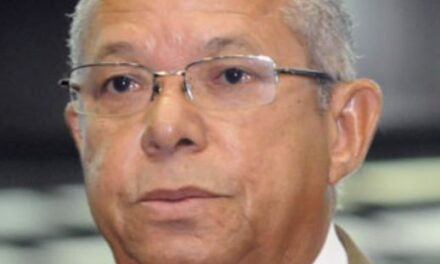 Ex Diputado Deplora Inicio del año escolar en medio de precariedad e incertidumbre