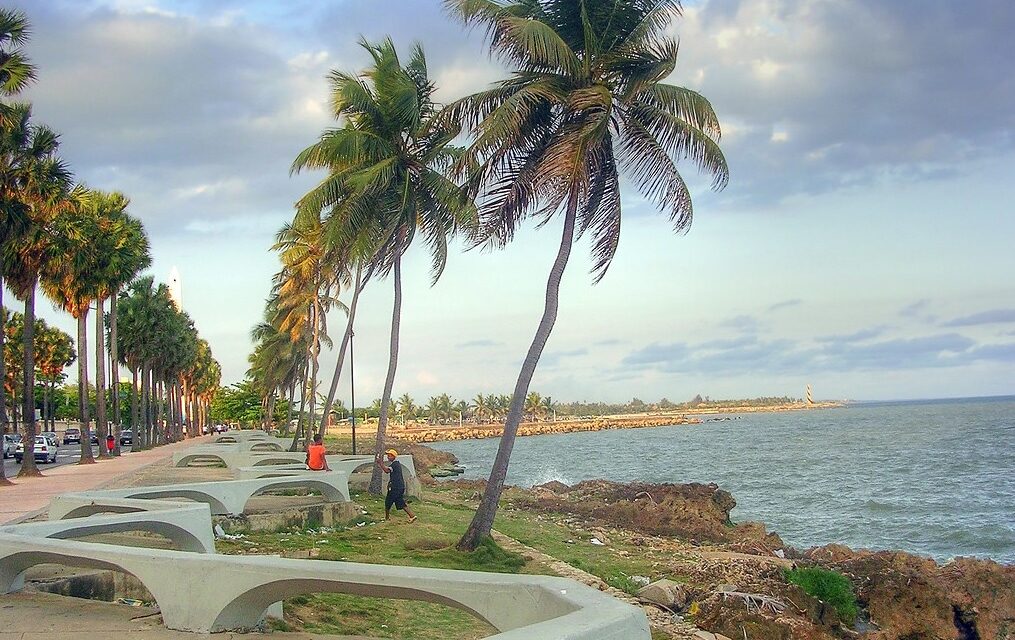 República Dominicana Brazis para el intenso calor y la confusión sahariana con la posibilidad de duchas de la tarde