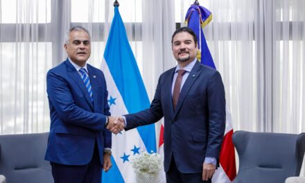 República Dominicana y Honduras profundizan las relaciones bilaterales