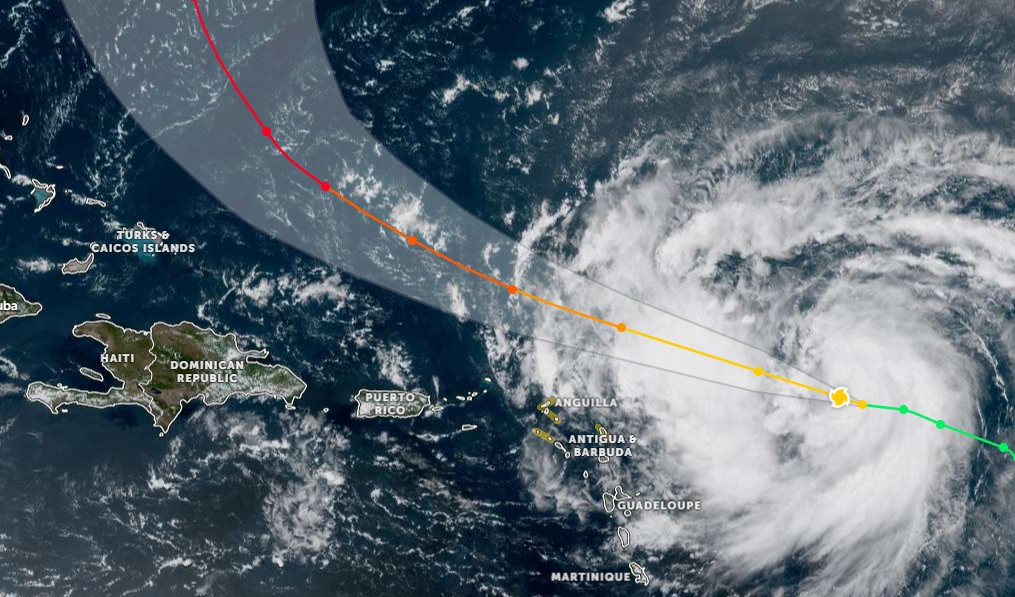 Storm Erin se convierte en el primer huracán de la temporada del Atlántico