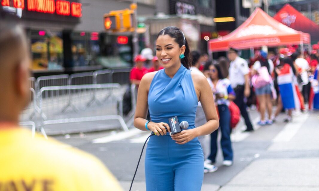 Melissa Santos brilla en el desfile dominicano de Manhattan