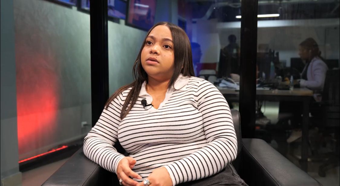 conflicto que tiene una vecina de la invivienda en suspenso