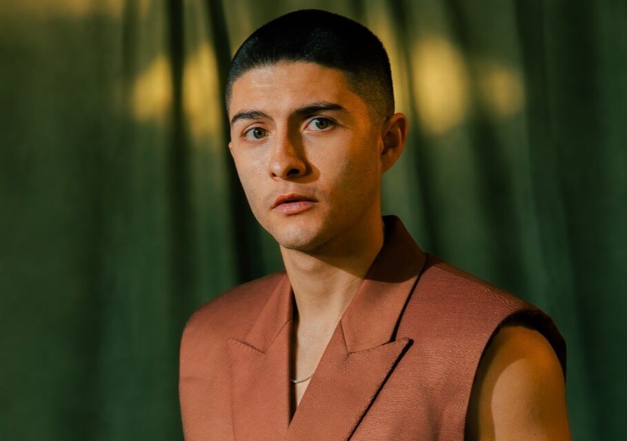 Ecuadorean Alex Ponce, nominado para los premios para jóvenes 2025