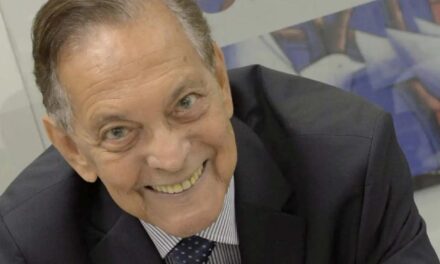Las bellas artes lamentan Franklin Domínguez