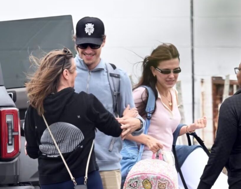 Una vistazo íntima a la nueva etapa usual: Millie Bobby Brown y Jake Bongiovi con su bebé