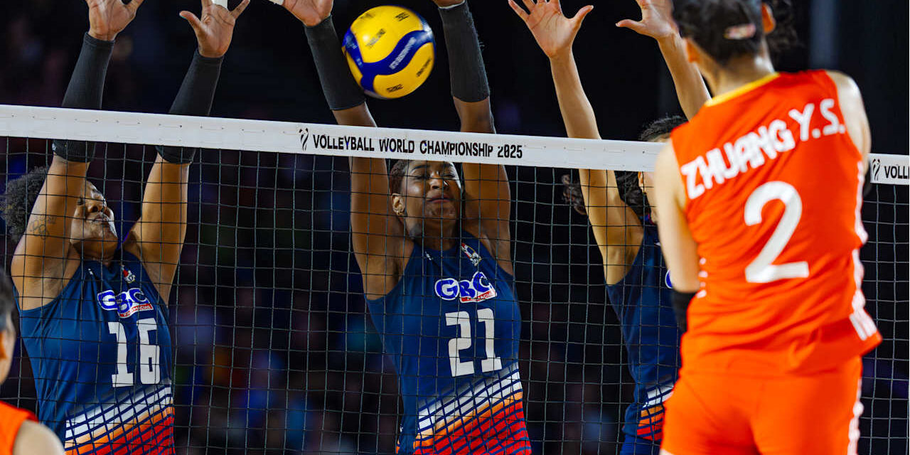China domina a las Reinas del Caribe 3-0 en ronda preliminar