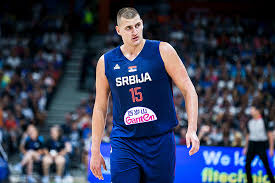 FIBA coloca a Serbia como favorita para conquistar el Eurobasket 2025; España cae fuera del Top-10