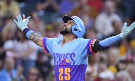 Dominicano Warming Bernabel notorio Jugador de la Semana en la Liga Nacional