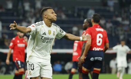 Mbappé salva estreno del Real Madrid con un gol de penalti delante Osasuna