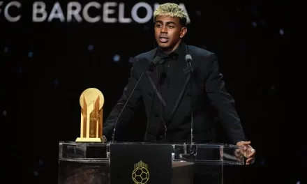 Lamine Yamal aventajó en 52 puntos a Doué para triunfar su segundo Trofeo Kopa