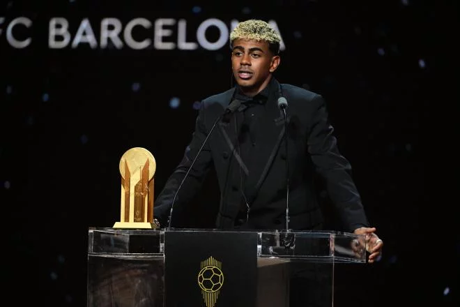 Lamine Yamal aventajó en 52 puntos a Doué para triunfar su segundo Trofeo Kopa