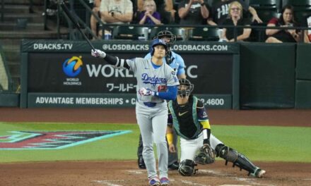 Shohei Ohtani iguala su marca personal y récord de los Dodgers con 54 jonrones