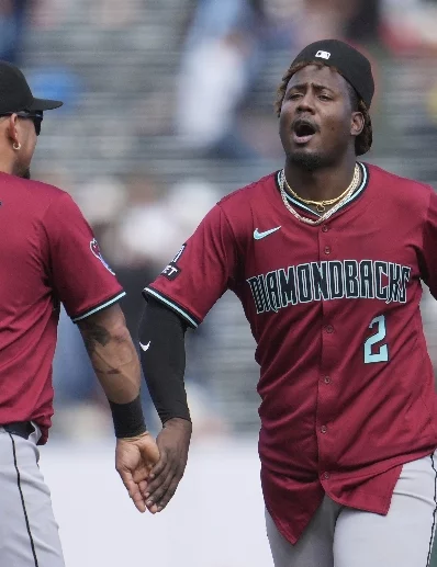Geraldo Perdomo dispara el jonrón 18; Rafael Devers, H2