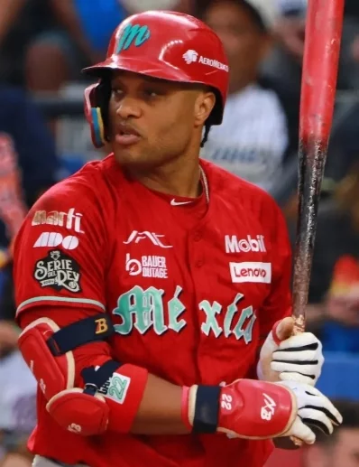 Robinson Canó no sabía que había conectado el hit 4,000 de su carrera