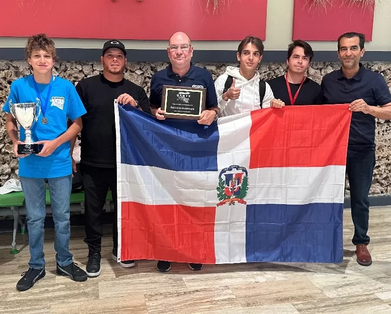 Pilotos RD quedan subcampeones en “Nacam Games”